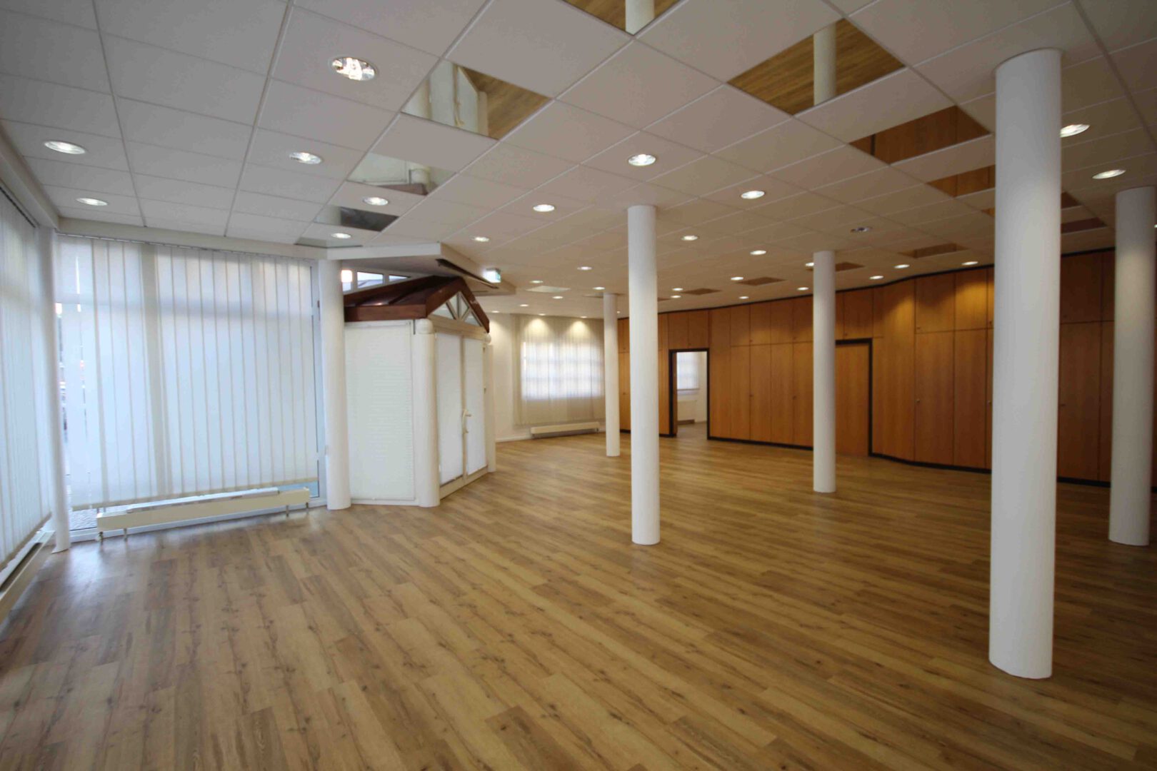 gallery-image